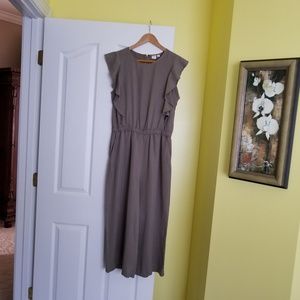 Olive Gap flutter-sleeve culottte romper